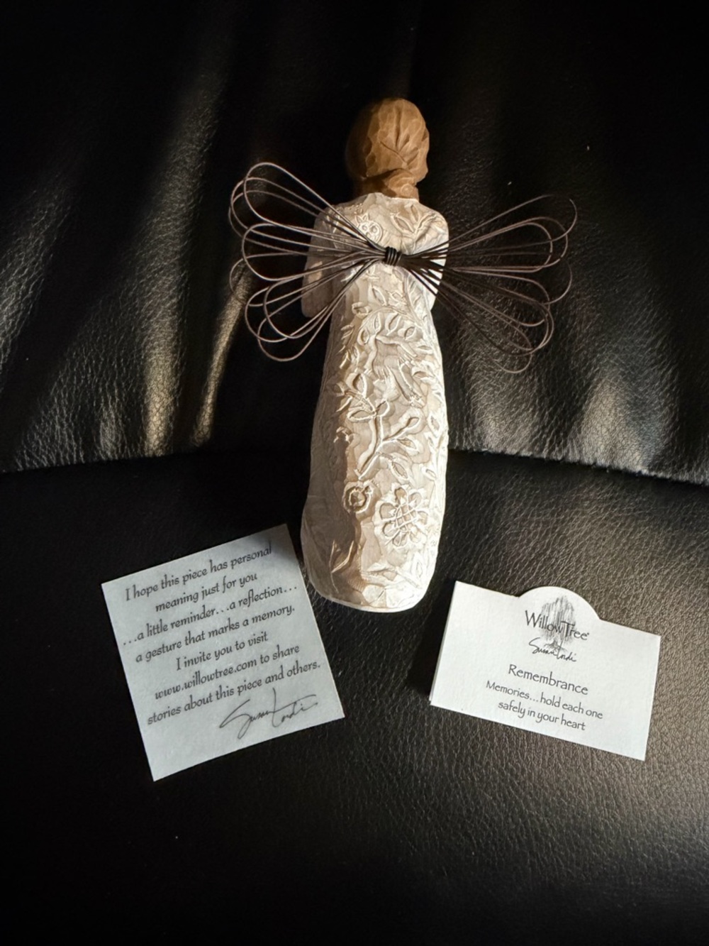 Willow Tree Remembrance Angel Figurine Light Skin 5.5” – New in Box Gift - Picture 2 of 8